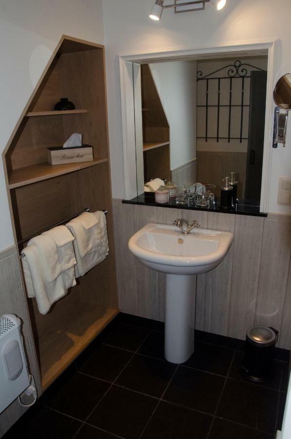 'T Voske Bed & Breakfast De Haan Bagian luar foto